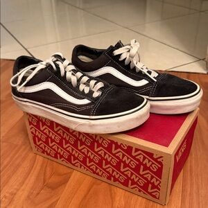 Vans Classic Black and White Low-Tops